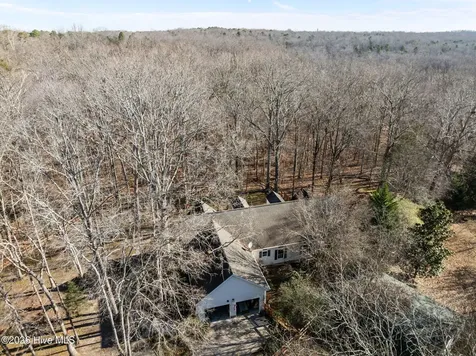 4802 Seterra Bend Durham NC 27712