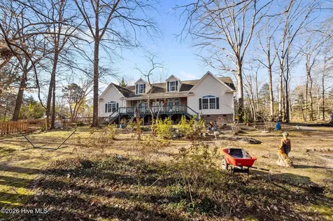 4802 Seterra Bend Durham NC 27712