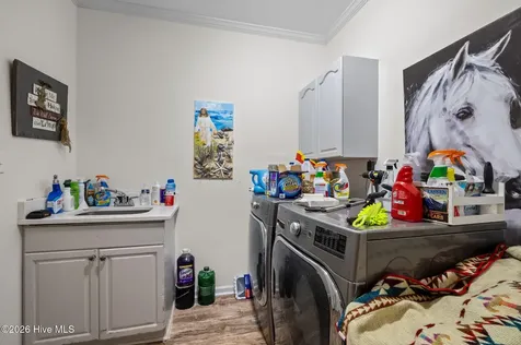 4802 Seterra Bend Durham NC 27712