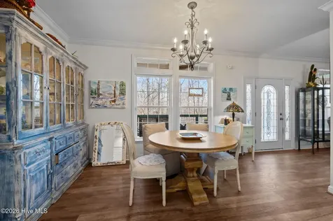 4802 Seterra Bend Durham NC 27712