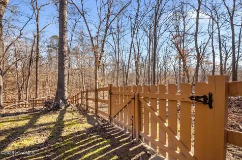 4802 Seterra Bend Durham NC 27712