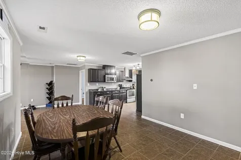 124 Hc Powers Road Wallace NC 28466