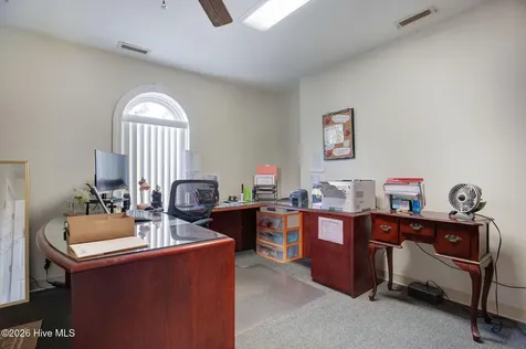 112 Old Bridge Street Jacksonville NC 28540