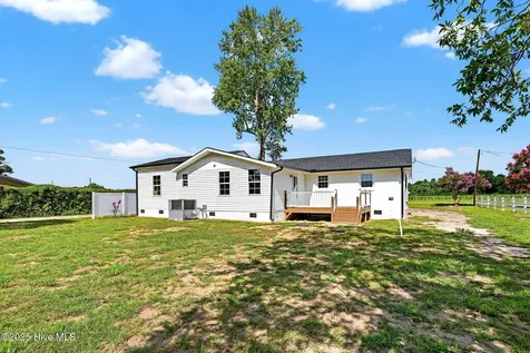 6715 Princeton Kenly Road Princeton NC 27569
