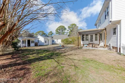 2405 Williamsburg Drive NW Wilson NC 27896