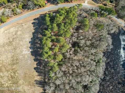 000 Lassiter Pond Road Four Oaks NC 27524