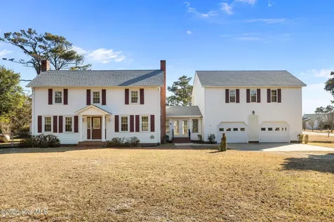 664 Seashore Drive Atlantic NC 28511