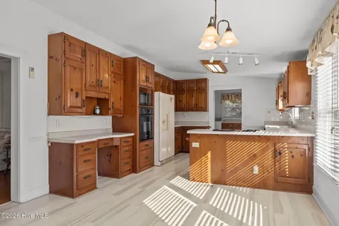 664 Seashore Drive Atlantic NC 28511