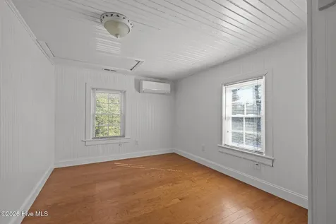 664 Seashore Drive Atlantic NC 28511