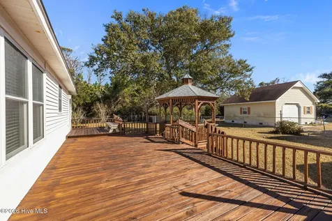 664 Seashore Drive Atlantic NC 28511