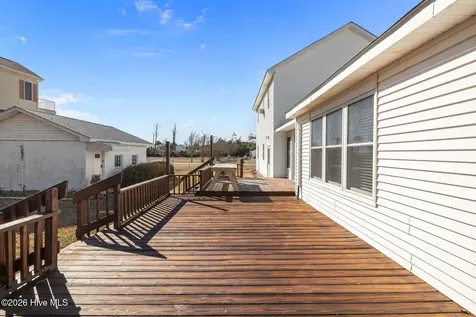 664 Seashore Drive Atlantic NC 28511