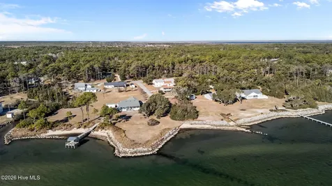 664 Seashore Drive Atlantic NC 28511