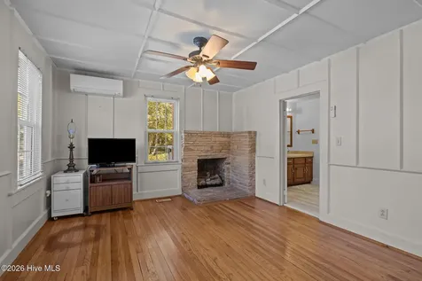 664 Seashore Drive Atlantic NC 28511