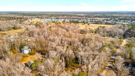 107 Tradewinds Road Newport NC 28570
