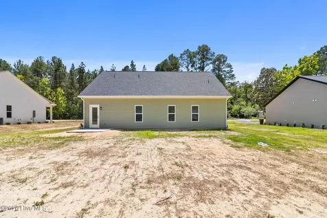 131 Merle Road Pinebluff NC 28373