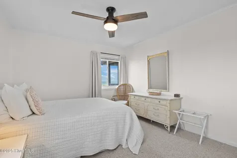 2008 E Fort Macon Road E Atlantic Beach NC 28512
