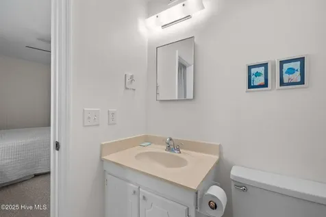 2008 E Fort Macon Road E Atlantic Beach NC 28512