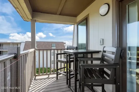 2008 E Fort Macon Road E Atlantic Beach NC 28512