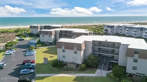 2008 E Fort Macon Road E Atlantic Beach NC 28512