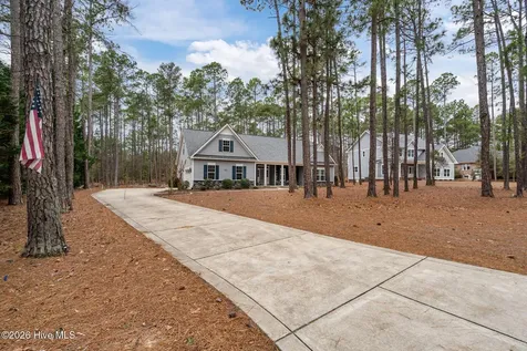 286 Longleaf Drive West End NC 27376