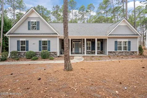 286 Longleaf Drive West End NC 27376