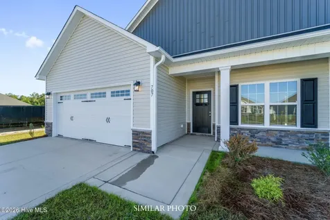757 Regiment Road Jacksonville NC 28546