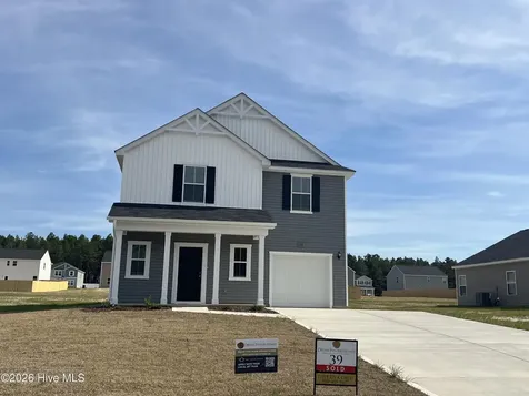 284 Happy Trail Road Aberdeen NC 28315