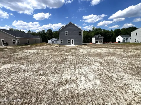 284 Happy Trail Road Aberdeen NC 28315