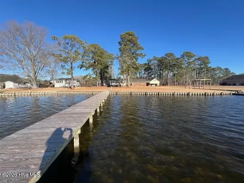 651 Smith Shore Road Belhaven NC 27810