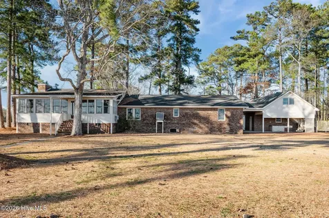 651 Smith Shore Road Belhaven NC 27810