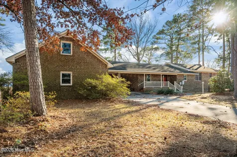 651 Smith Shore Road Belhaven NC 27810