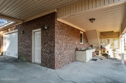 651 Smith Shore Road Belhaven NC 27810
