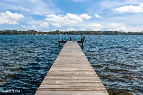 651 Smith Shore Road Belhaven NC 27810