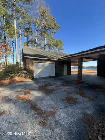 651 Smith Shore Road Belhaven NC 27810