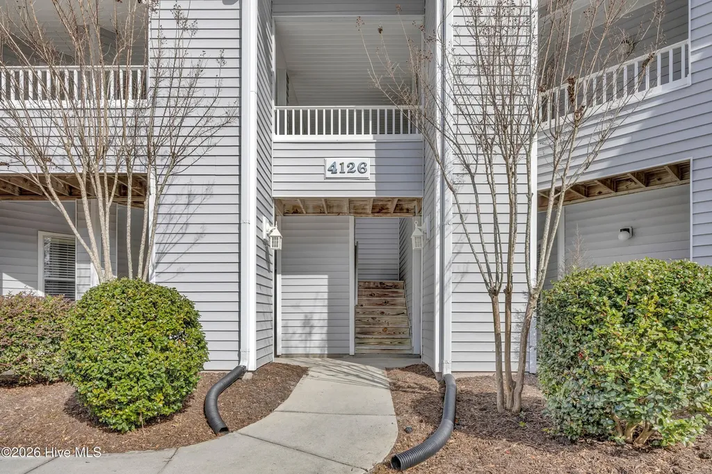 4126 Breezewood Drive Wilmington NC 28412