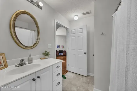 4126 Breezewood Drive Wilmington NC 28412