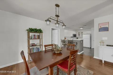 4126 Breezewood Drive Wilmington NC 28412