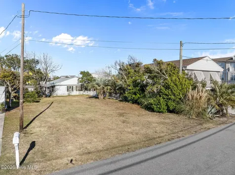304 M Avenue Kure Beach NC 28449