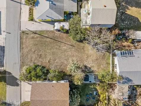304 M Avenue Kure Beach NC 28449