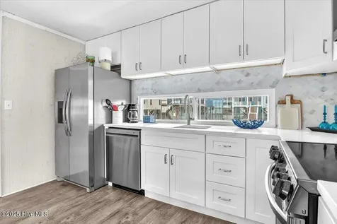 5225 E Beach Drive Oak Island NC 28465