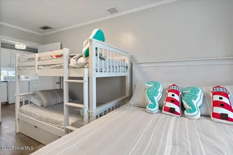 5225 E Beach Drive Oak Island NC 28465