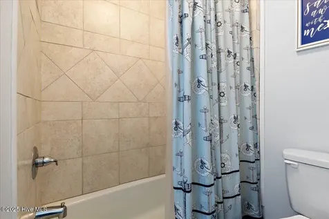 5225 E Beach Drive Oak Island NC 28465
