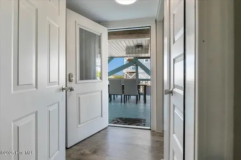 5225 E Beach Drive Oak Island NC 28465