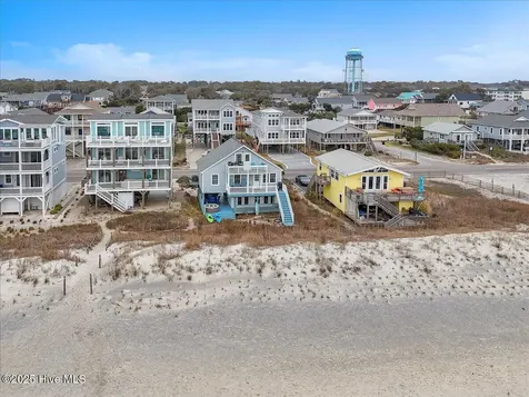 5225 E Beach Drive Oak Island NC 28465