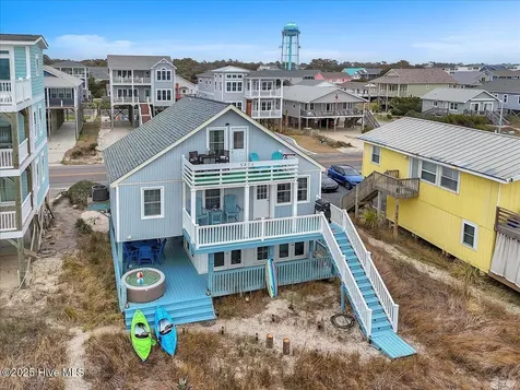 5225 E Beach Drive Oak Island NC 28465