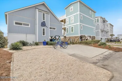 5225 E Beach Drive Oak Island NC 28465