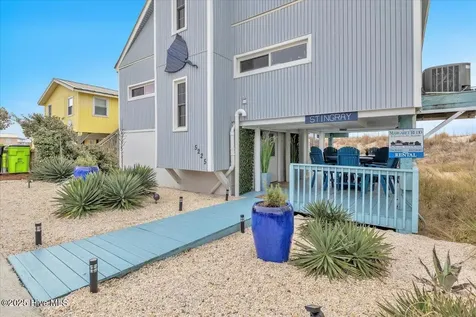 5225 E Beach Drive Oak Island NC 28465