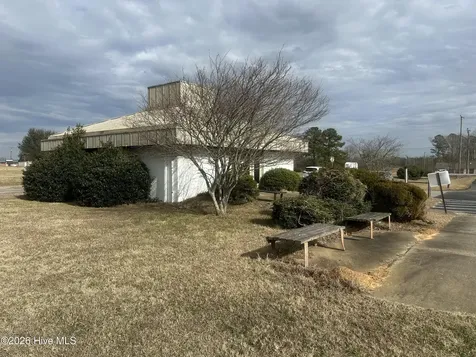 9435 Nc 305 Highway Jackson NC 27845