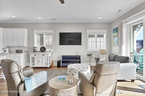 10 Seagull Street Wrightsville Beach NC 28480