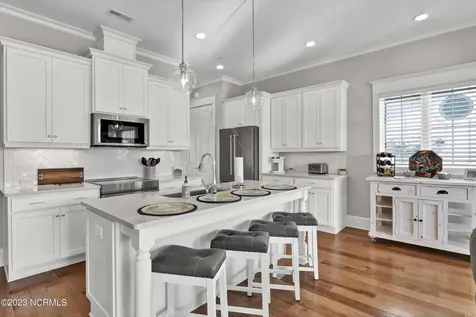 10 Seagull Street Wrightsville Beach NC 28480
